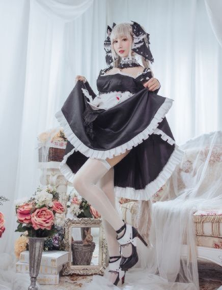 被闺蜜强啪百合小说h_720高清在线