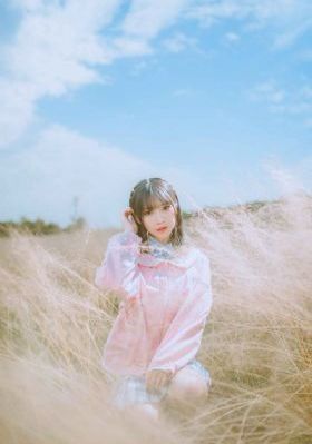 霍比特人2高清免费国语_720日韩免费观看